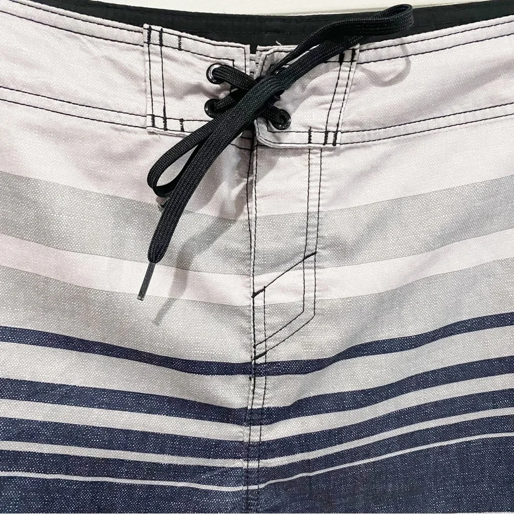 O’NEILL Men’s Board Shorts Swim Beach Size 36
